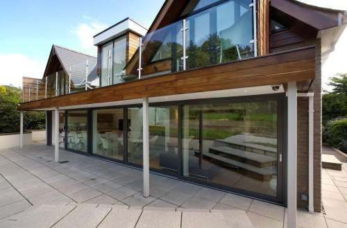 A22c329fb8e8467698e0158d53bd9a25